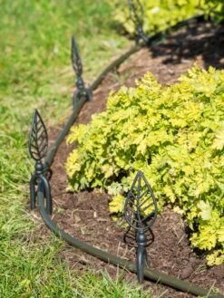 Leaf Hose Guide, Set Of 4 -Garden Tools Shop 8600240 403 tif