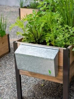 Garden Tools Shop -Garden Tools Shop 8610811 002 tif